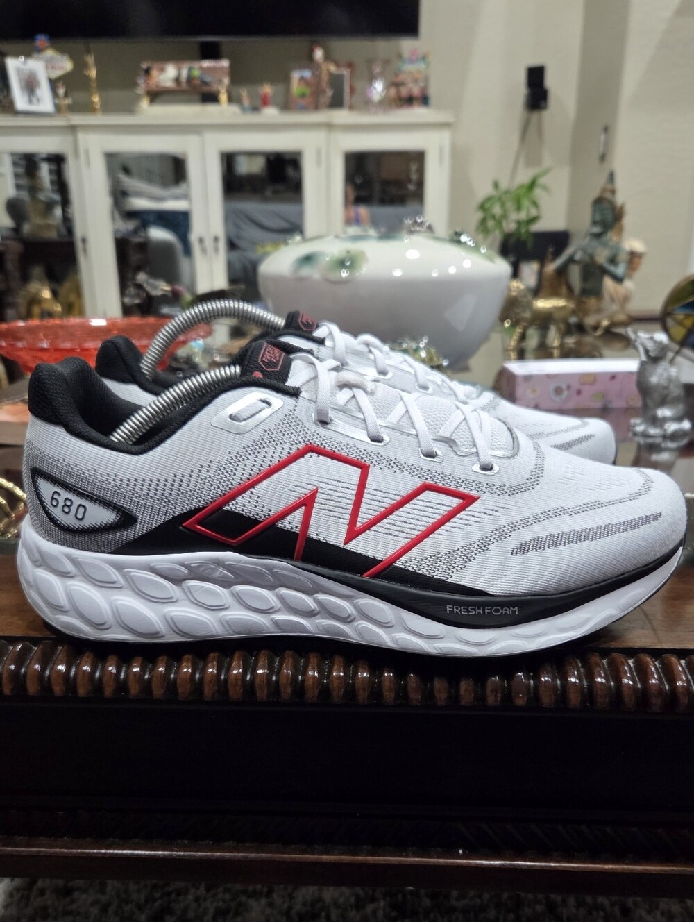New Balance 680 V8 Fresh Foam White Running Sneakers with Pink Accent
